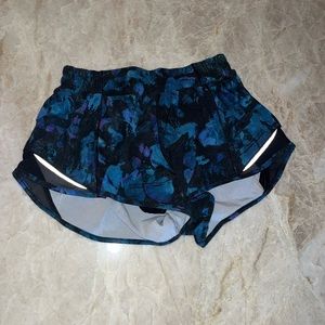 Lululemon Hotty Hot Shorts